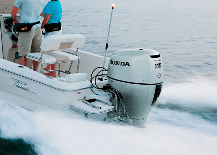 Honda Marine Outboard Running